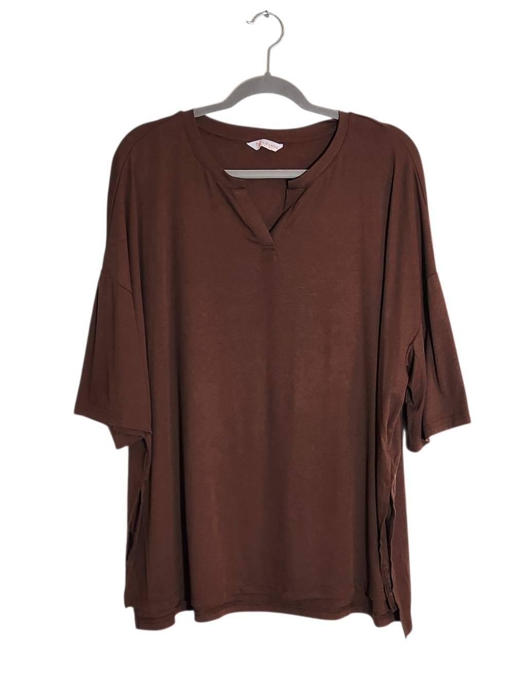 Kirundo Brown V-Neck Tee Size XL